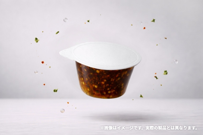 〈開発事例〉スピード試作で実現した小容量ドレッシングOEM